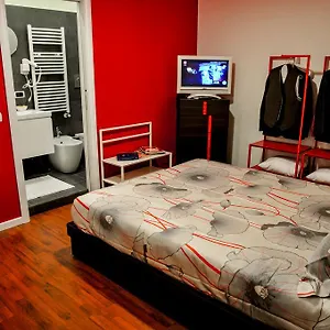 Appartement Eva E Diabolik Room Design Centro Milano Milan