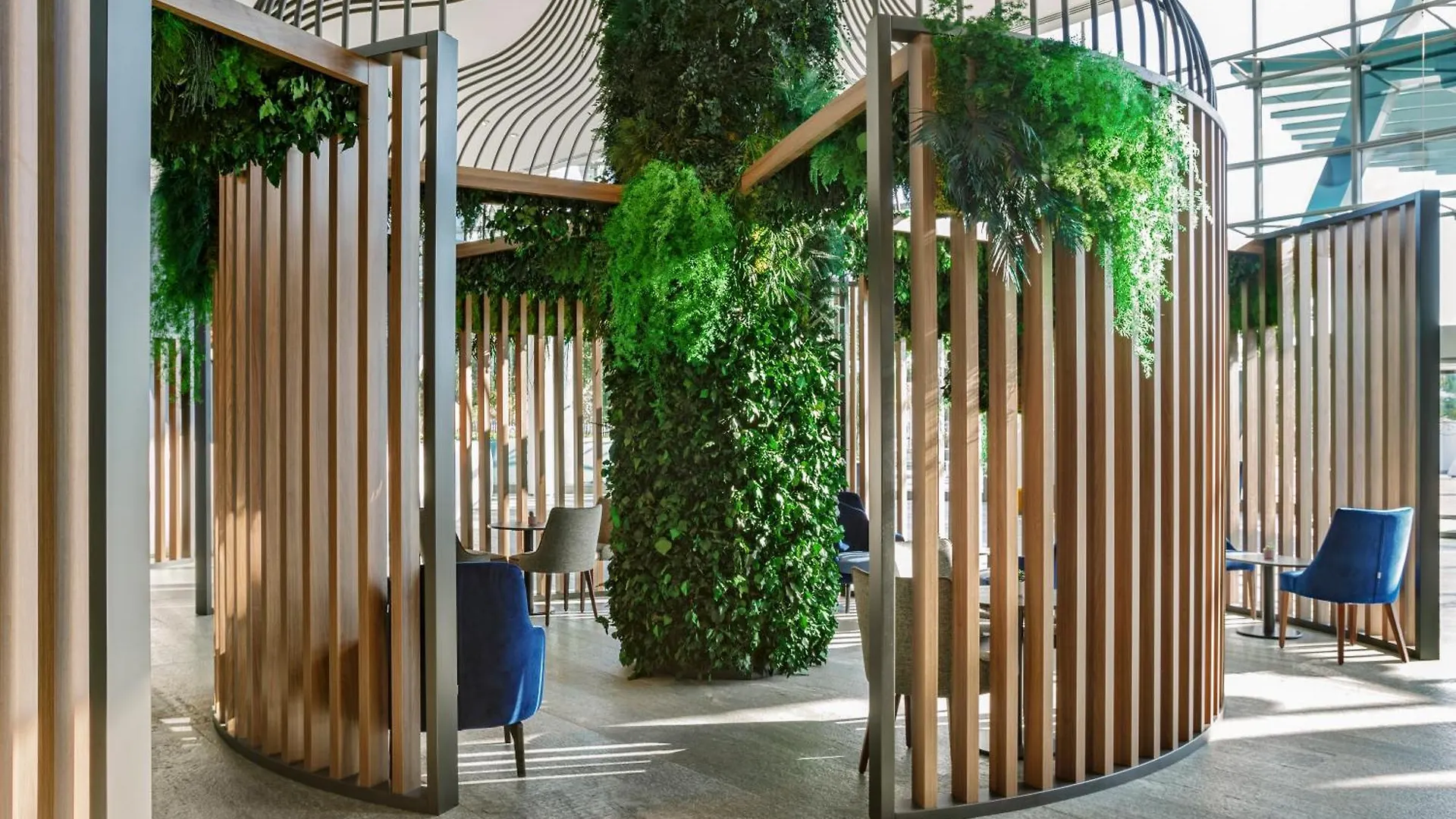 Voco Milan-Fiere By Ihg Hotel 4*, Milan Italy